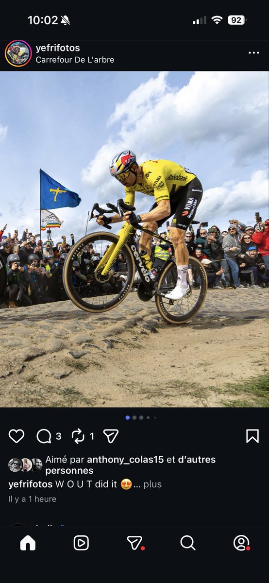 AnthonyBa5's tweet photo. Cette fois ci c’est passé 😅
Il lève la roue avant pour pas buter sur la sur remontée sur pavé, il lève le cul de la selle pour alléger le passage de l’arrière sur la remontée sur pavé. C’est risqué mais c’est propre, ça joue, ça passe. Bravo Wout leçon 2023 validée #lesRP https://t.co/aVTRq08Fe3