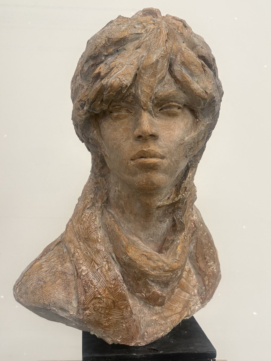 まだ乳歯 tweet media