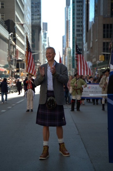 RussDalgleish's tweet photo. A community united in Tartan in New York: https://t.co/iu8kCg9n6e https://t.co/rZD1SwwgzY
