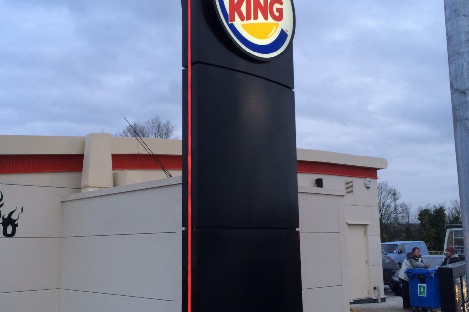 impact4signs's tweet image. Create a striking, memorable first impression with illuminated signage. Choose from halo lighting, backlit letters, or trough lighting. Click to explore options. im4s.uk/illuminatedsig… #IlluminatedSignage #BusinessSigns #CorporateBranding