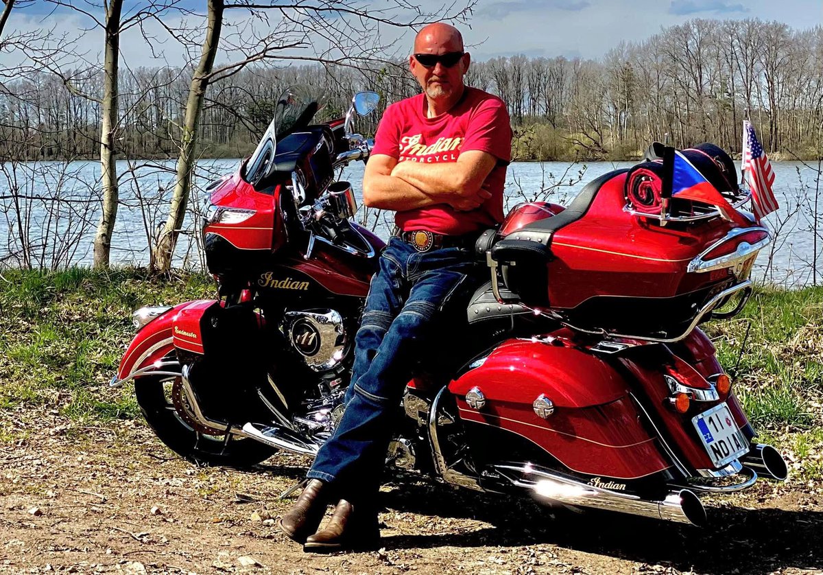 𝑽𝒂́𝒄𝒍𝒂𝒗 𝑼𝒓𝒃𝒂𝒏 tweet media