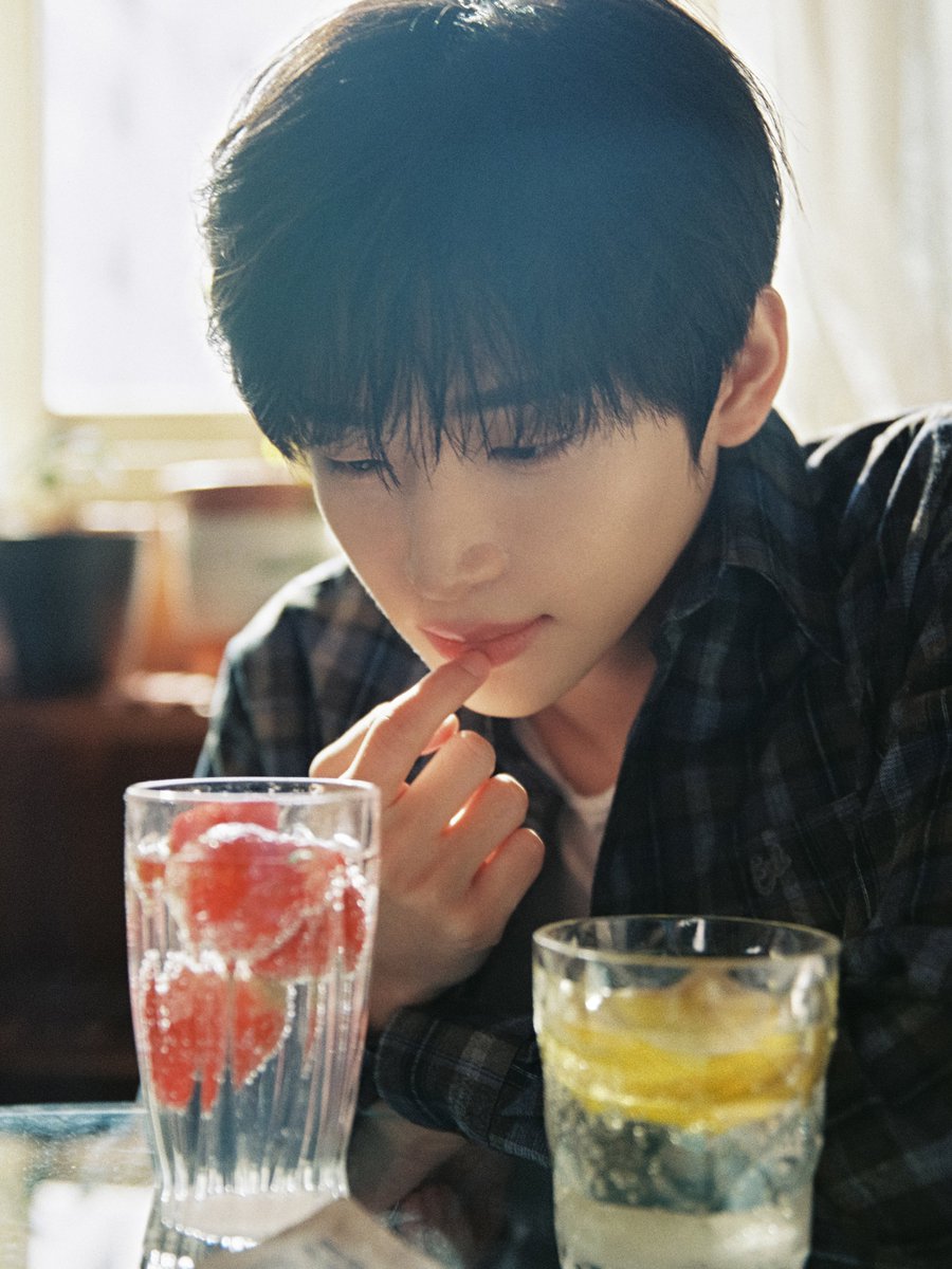 CRAVITY OFFICIAL tweet media