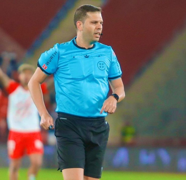 (fan) REAL MADRID FANS 🤍 tweet media