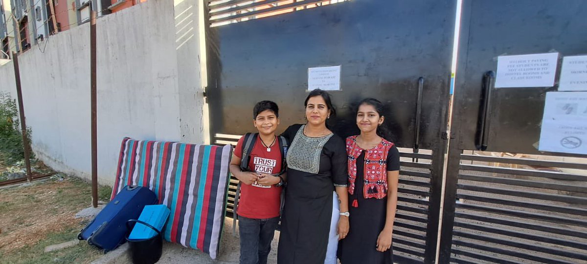 Shyamsundarak6's tweet image. 🟥NEW SENSE 
#Cherlapally
#VijayaReddy 
#SurenderReddy 
#SuicideCase 
#NewTwist 
.......

దేశవ్యాప్తంగా సంచలనం సృస్తించిన చర్లపల్లి ఆత్మహత్యల కేసులో కొత్త ట్విస్ట్..!

మూడు నెలల క్రితం తన ఇద్దరు పిల్లలతో సహా రైలు కిందపడి ఆత్మహత్య చేసుకున్న సాఫ్ట్వేర్ ఉద్యోగి విజయారెడ్డి..!