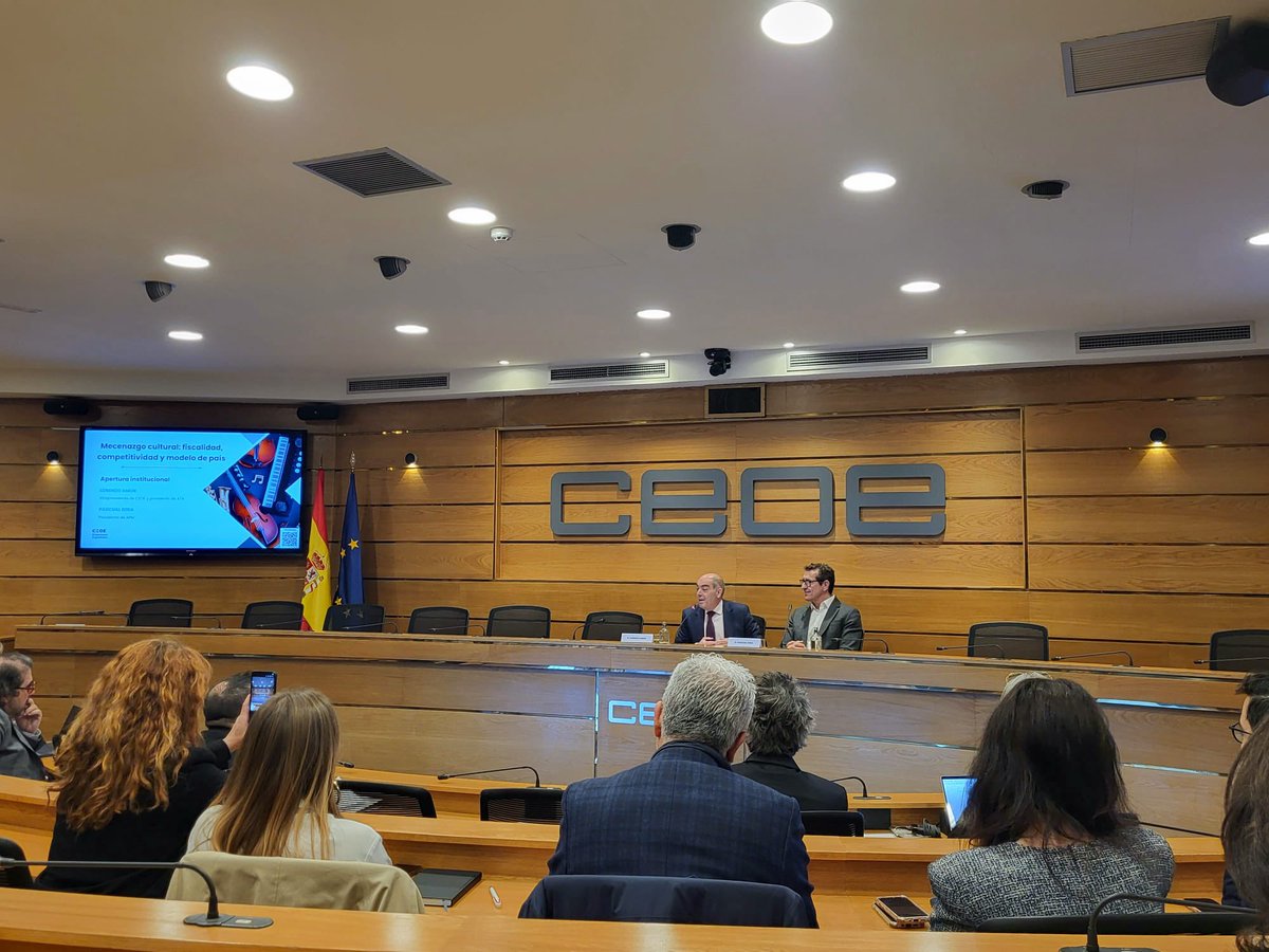 Apertura Institucional Jornada sobre Mecenazgo Cultural en la CEOE con Lorenzo Amor, vicepresidente de CEOE y presidente de ATA, y Pascual Egea, Presidente de APM.