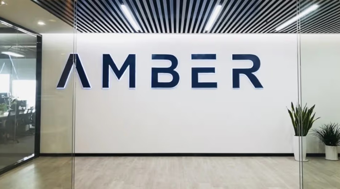 unlock_ar's tweet image. سلطة تنظيم الأصول الافتراضية تمنح "أمبر بريميوم" ترخيص VASP الكامل في دبي - أنلوك بلوكتشين
#UnlockBlockchain #VARA #VASP #Amber_Premium #Blockchain #Cryptocurrency #Web3 #UAE #أنلوك_بلوكتشين #سلطة_تنظيم_الأصول_الإفتراضية #أمبر_بريميوم #العملات_الرقمية #البلوكتشين #الويب3