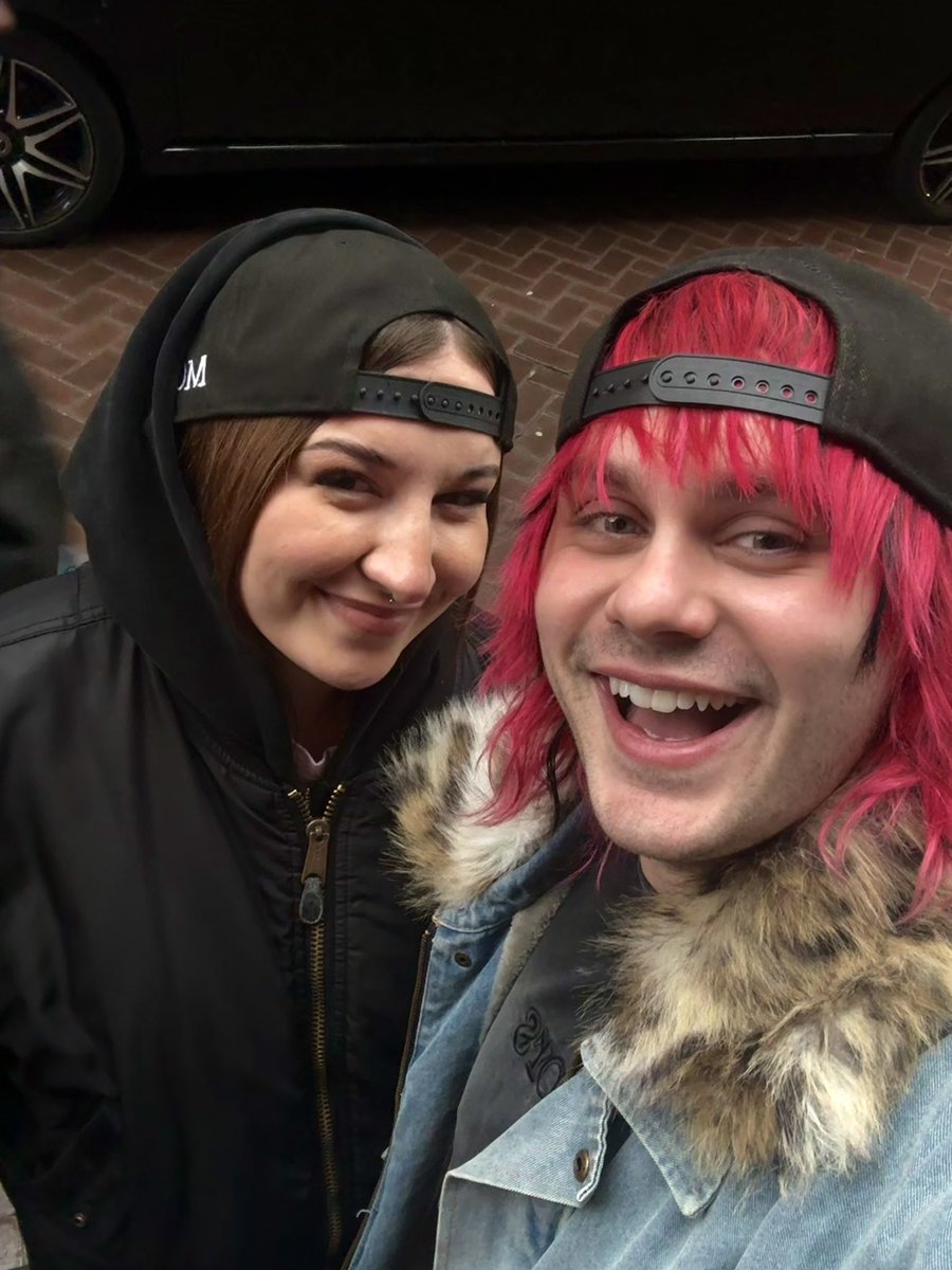 jago on tour โฐ tweet media