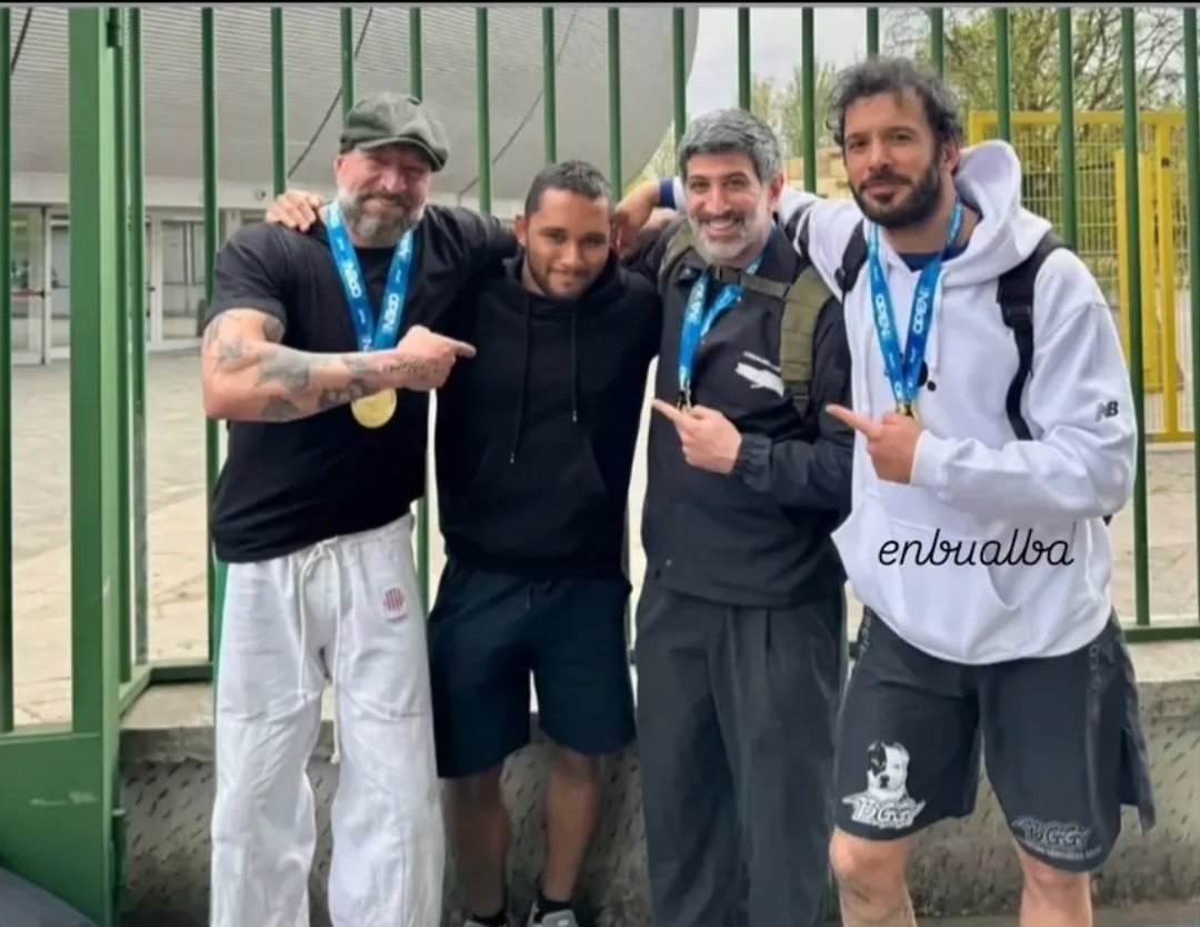 #BarışArduç 
<a href="/baris_arduc/">Barış Arduç</a>