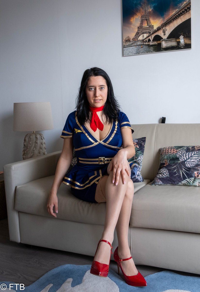 FrenchTouchBondage tweet media