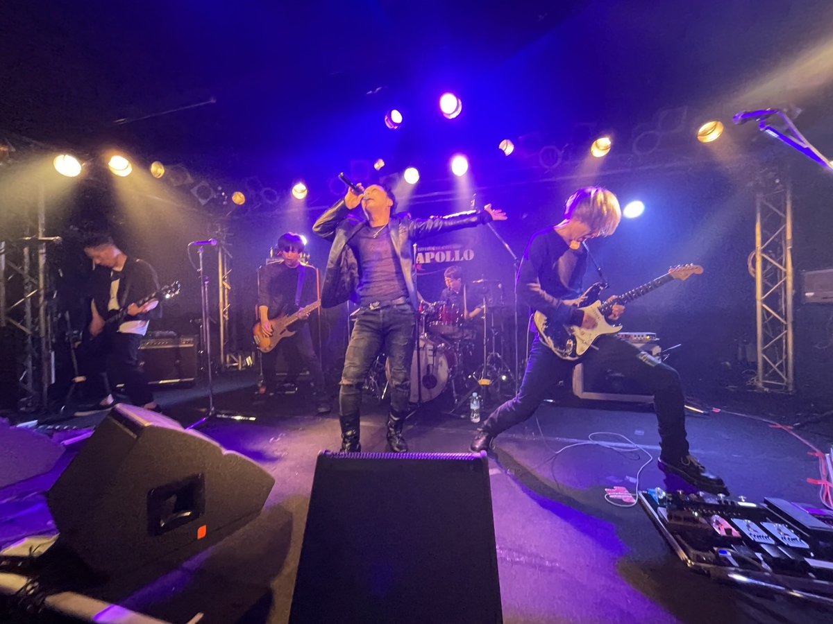 ignite0516's tweet photo. 昨日はアポロコピーバンドの日！
久しぶりの一発目で緊張しましたが、沢山お客さんに来て貰って一緒に盛り上がれて、最高でした。またやります！次は7月BOOWY祭り！
2026.4.12 アポロコピーバンドの日
-SET LIST- 
1. WITH LOVE
2.Rouge
3.MARIA
4.ROSIER
＃ライブハウスアポロ
＃LUNASEA https://t.co/ABHOwJfAZr