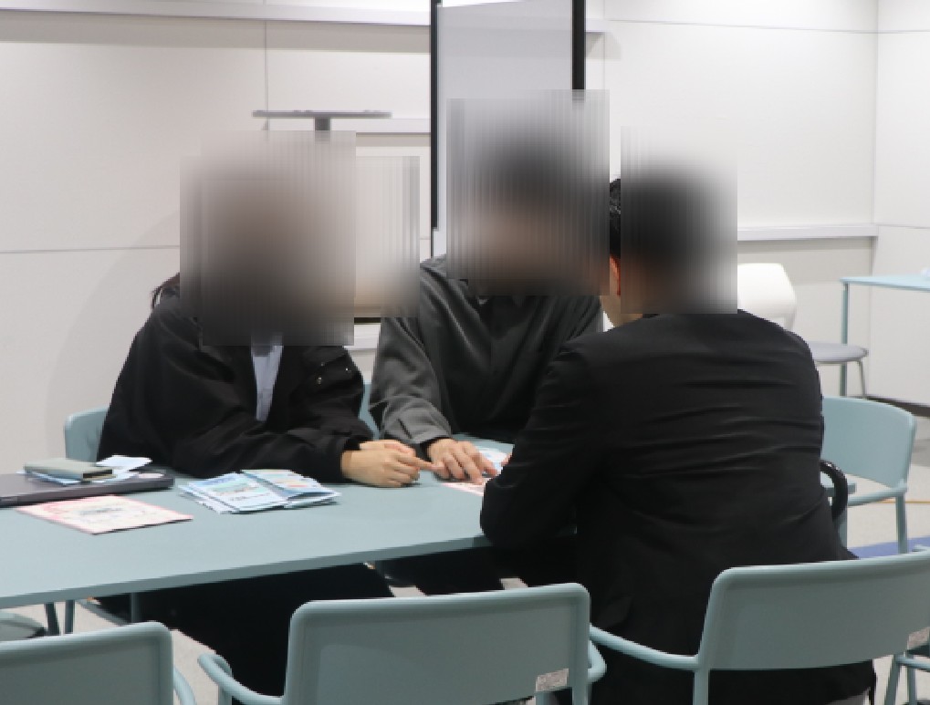 AITgeco's tweet photo. 4/7,4/10の2日間にわたって、新入生歓迎会が開催されました!!
数多くの団体がビラ配りやパフォーマンスを行い、非常に盛り上がっていました!!!

新入生の皆さん、もし興味のあるサークルに出会えたのなら、ぜひ見学に行ってみてくださいね!!
#愛工大 #春から愛工大生 https://t.co/1y4PAEDkba