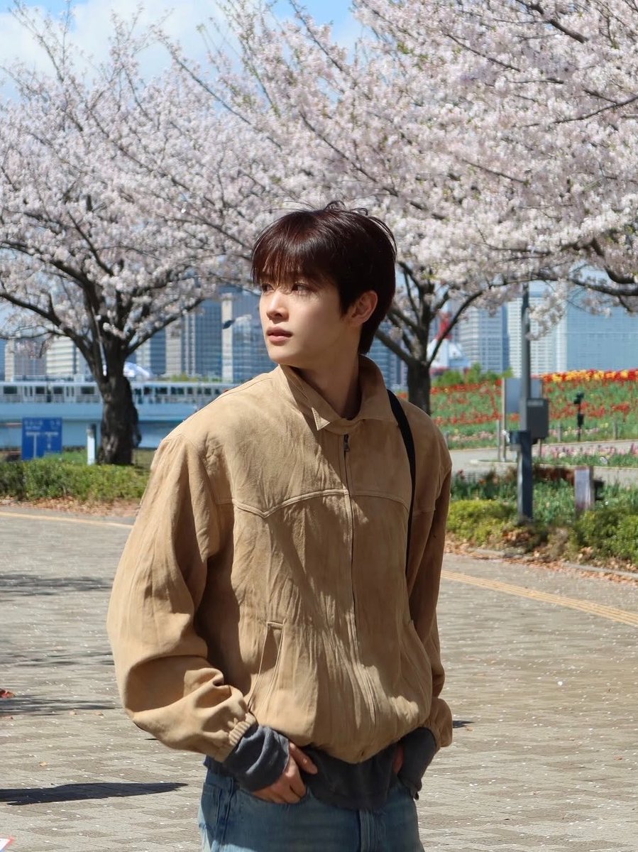 ooouoi_'s tweet photo. 너무 예뻐 왕자님.. https://t.co/qQYIfckokn