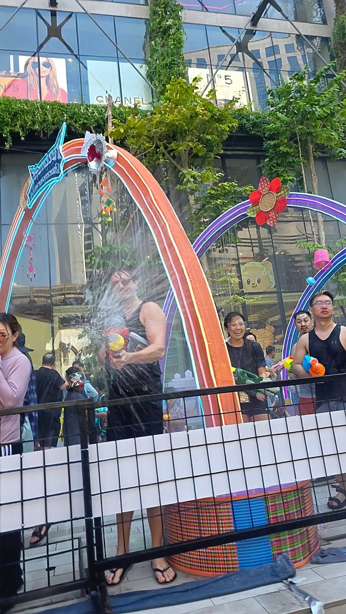 Paket Borsha tweet media