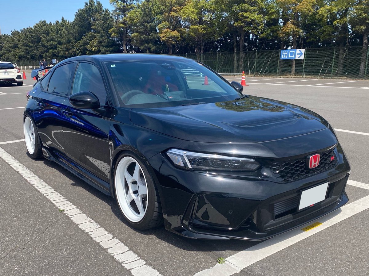 だいすけ tweet media