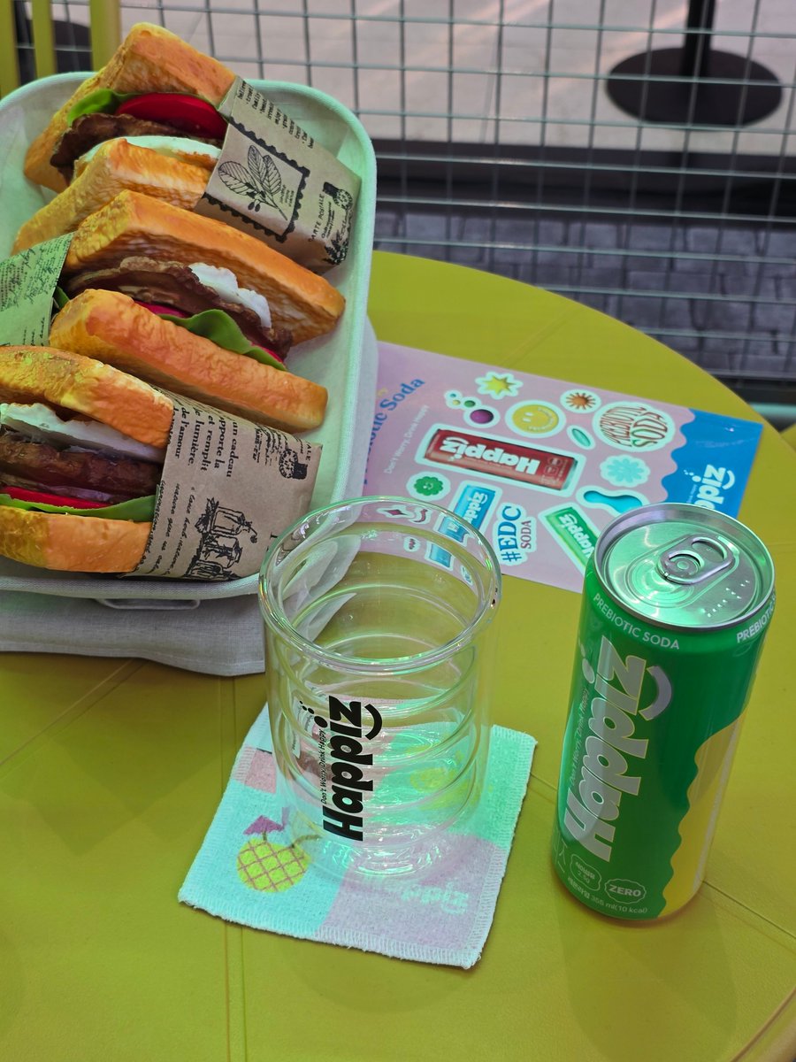 yellbbok's tweet image. #해피즈 #프리바이오틱소다 #edcsoda