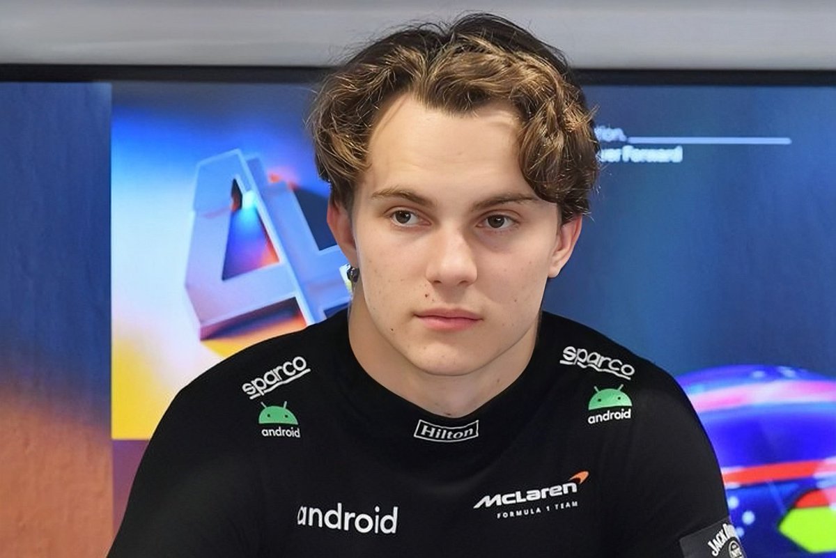 ₛₕₐ🏎️🙂‍↔️ tweet media