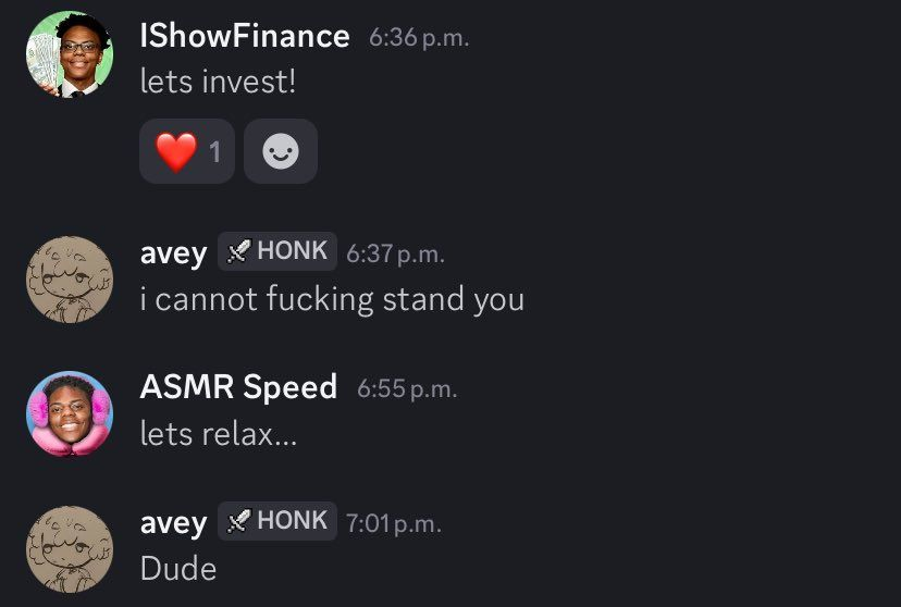Discord Messages With Threatening Auras tweet media