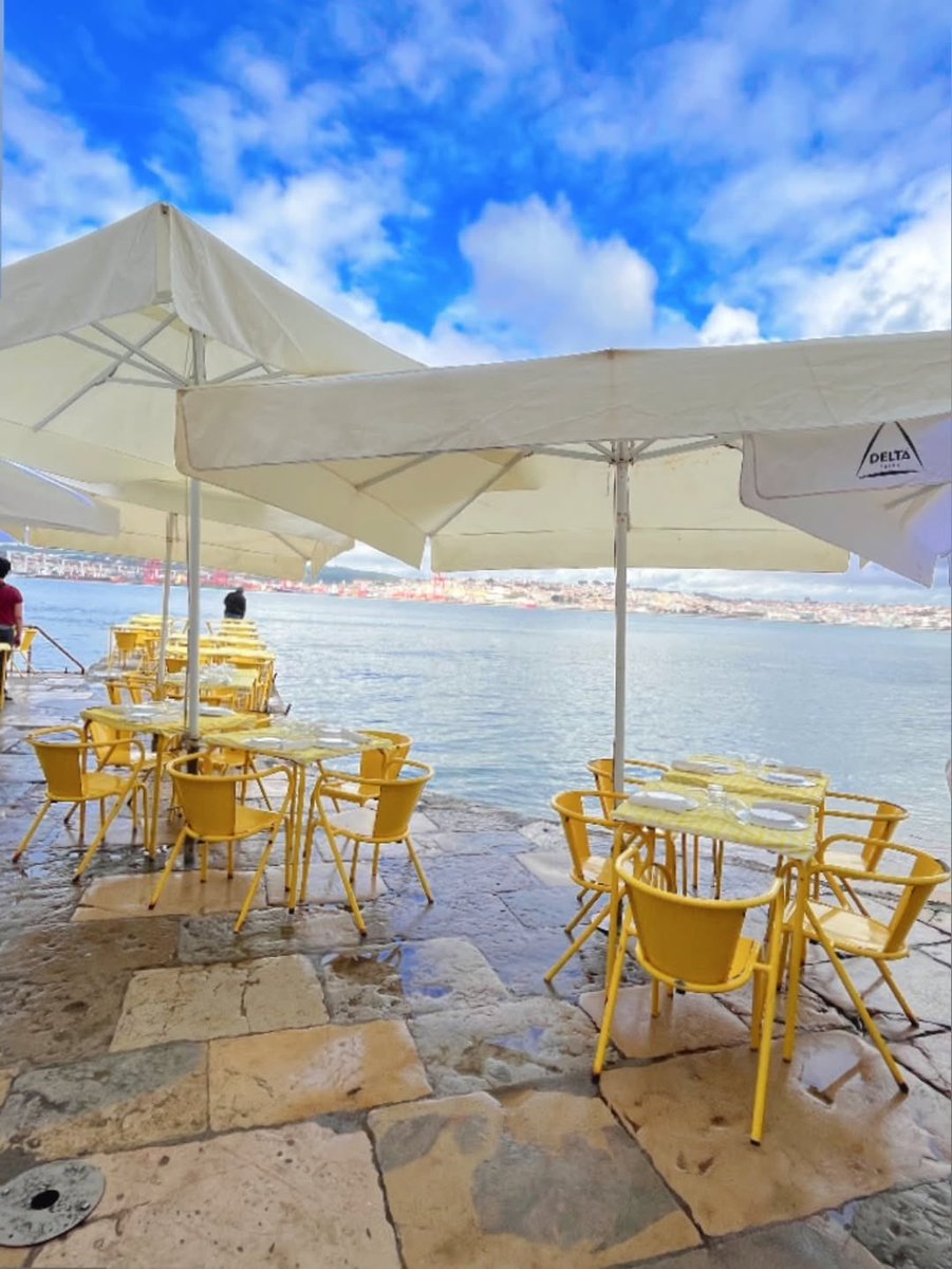 TheeVibeGuide's tweet photo. Ponto Final, Lisbon. ๐ฝ๏ธ๐ต๐น
#Lisbon #TheVibeGuide #Portugal https://t.co/4EWk71SDAn
