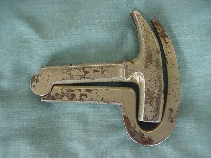 sweet_nector1's tweet image. What the hell is this thing used for? 👀