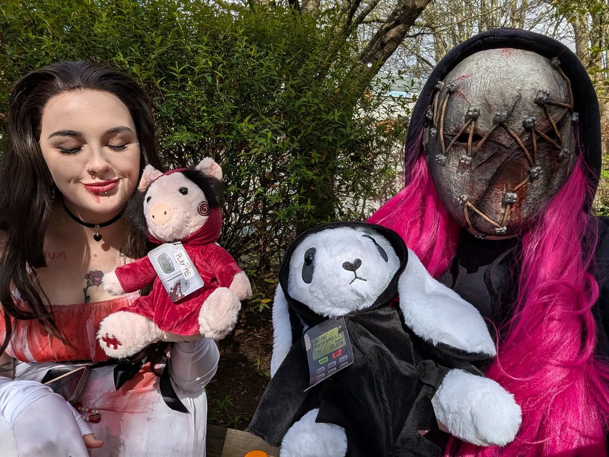 𝐿𝒾𝓁𝓎 🦷 tweet media