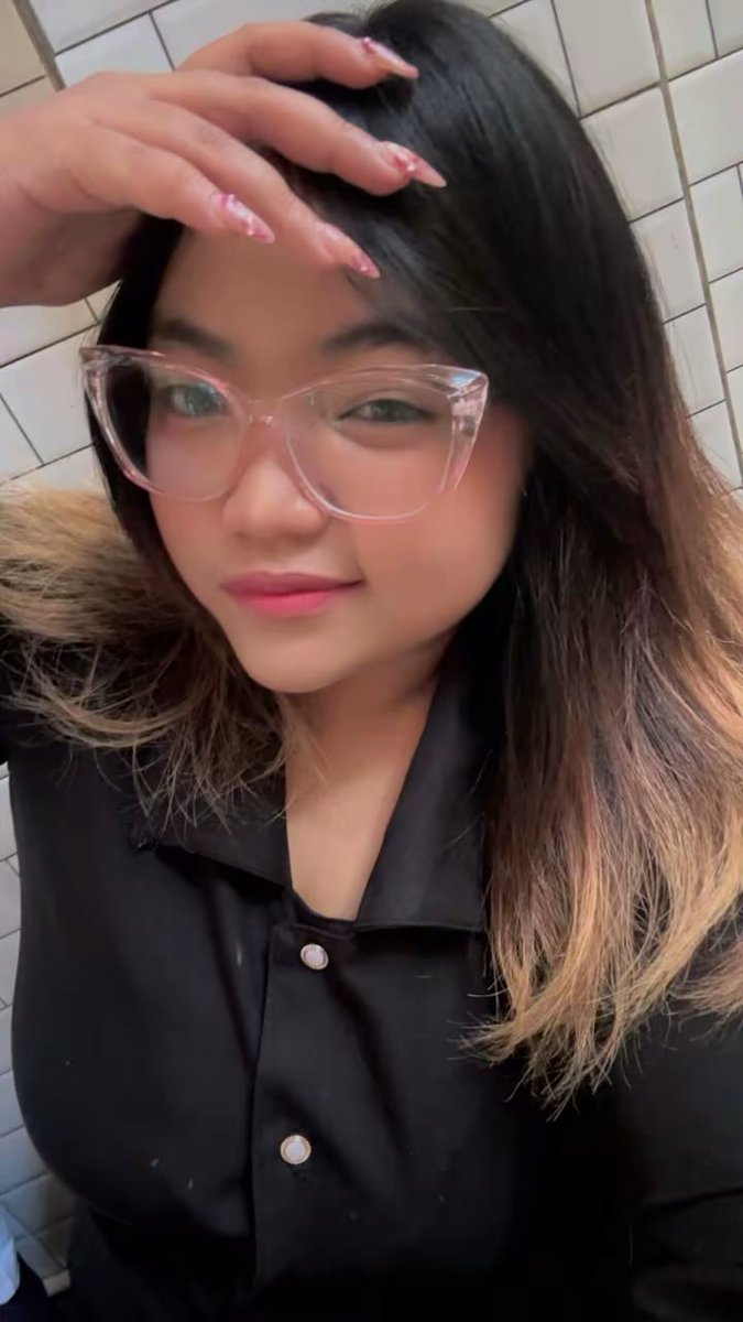 🦋kupu kupu baik. tweet media