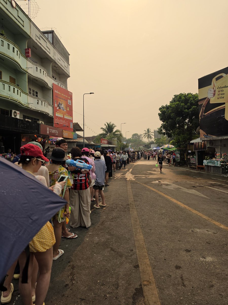 ` Def.🌴maymae~ tweet media