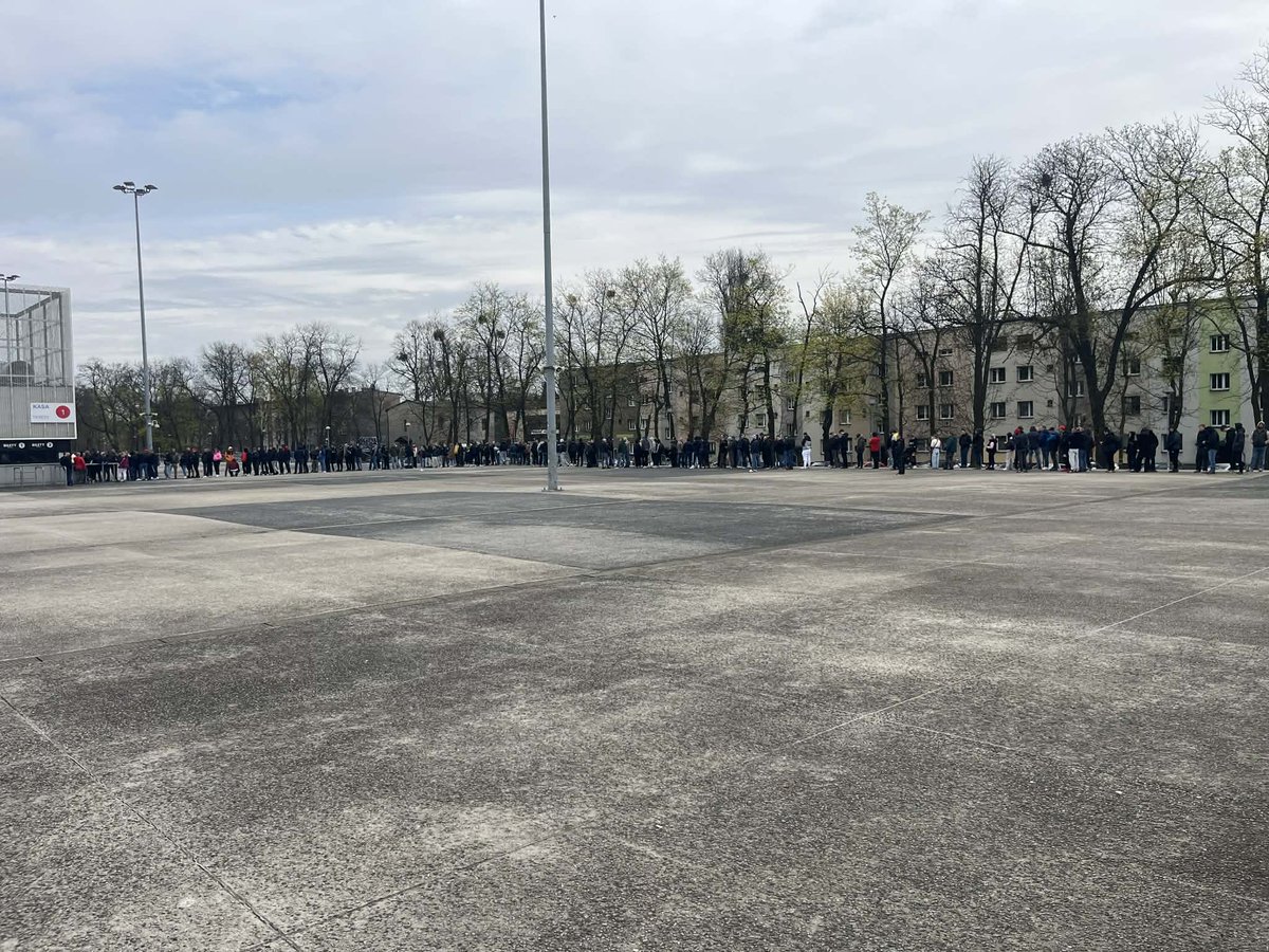 Zmierzlok tweet media