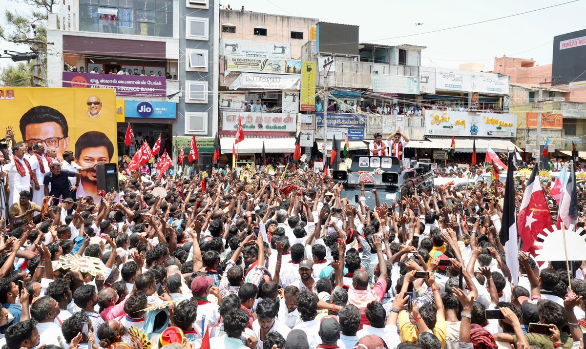 dmk_youthwing's tweet photo. திருக்கோவிலூர் தொகுதி தி.மு.கழக வெற்றி வேட்பாளர் மருத்துவர் பொன்.கெளதமசிகாமணி அவர்களை ஆதரித்து, கழக இளைஞர் அணிச் செயலாளர்
@Udhaystalin அவர்கள் பரப்புரை.     

#VoteForDMK #DMK4TN #ஸ்டாலின்_தொடரட்டும்‌ https://t.co/65ufPdzPtL