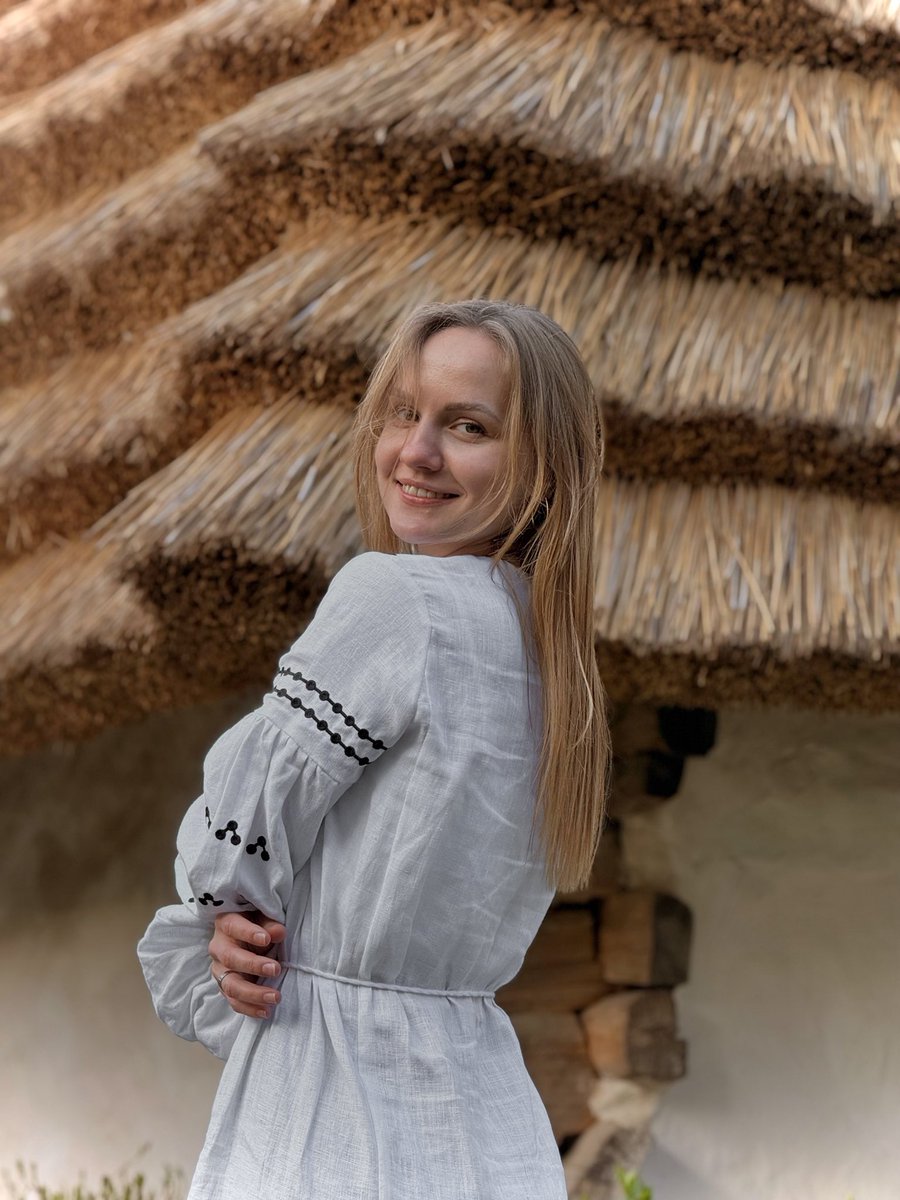 перша ластівка tweet media