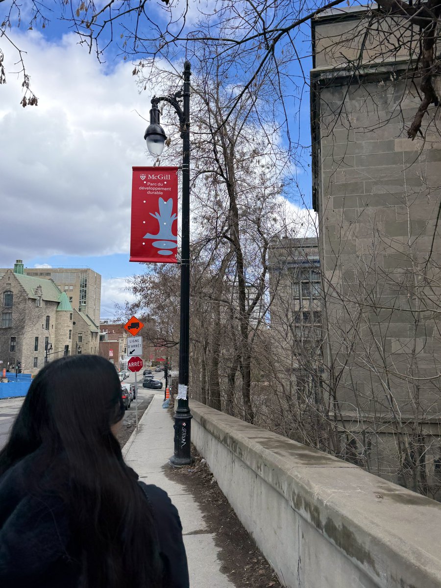 4ieeya's tweet image. some friendships are worth a flight ✈️grateful for the people who make every city feel like home 🌅  showing up for the people you love is always worth it 🤍 #Benevolence #Friendship #Montreal