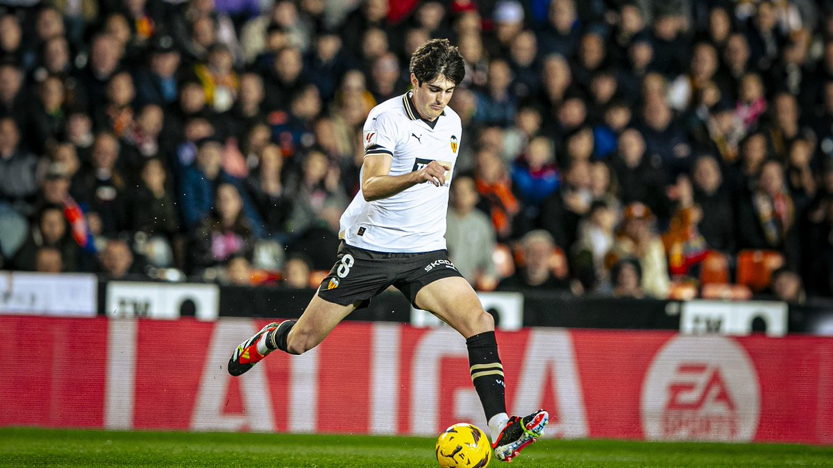 United & Everything Football tweet media