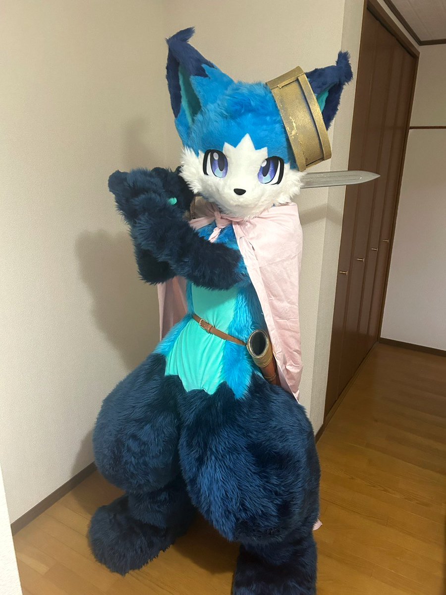 ロア/オーラ tweet media
