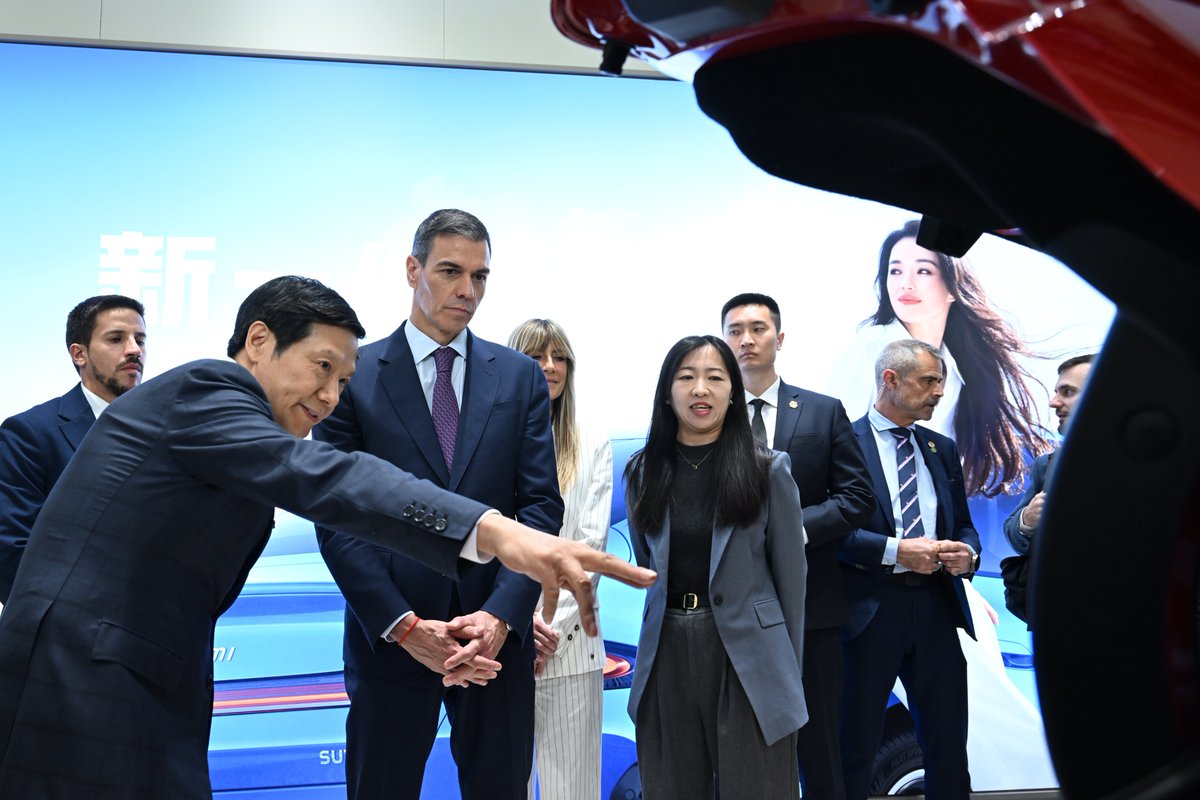 Pedro Sánchez tweet media