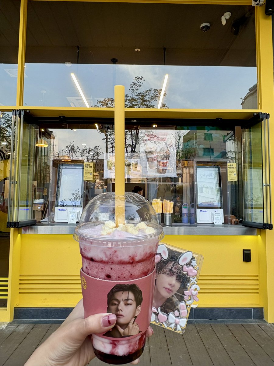 .☘︎ ݁˖ 𝘐𝘳𝘪𝘴𝘦𝘴 tweet media