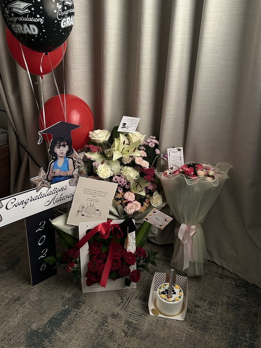 𝐴𝑠ℎ𝑤𝑎𝑞. tweet media