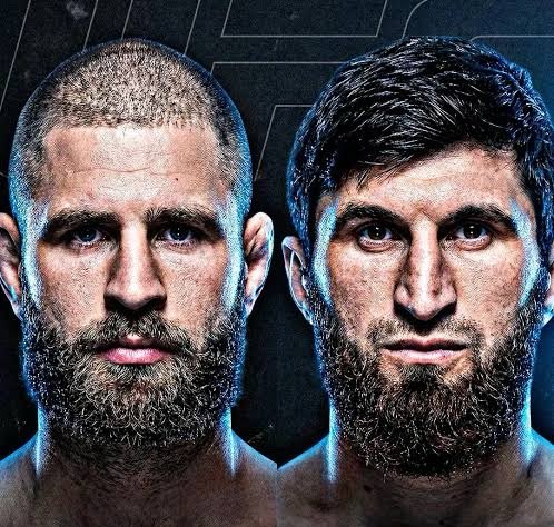 Kırmızı Köşe tweet media