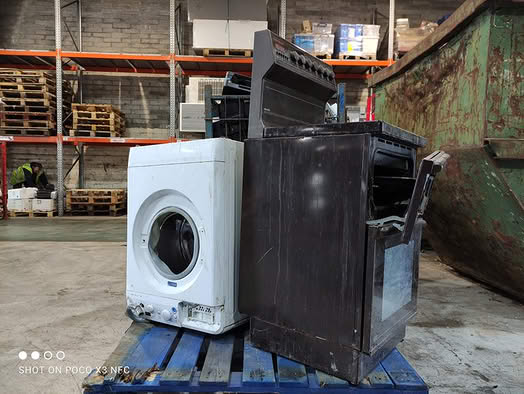 socialrecycleit's tweet image. Very old and damaged #electrical #appliances for #recycling at recycleit.ie Drop off free, Mon - Fri or arrange a cost effective personal collection in Dublin and surrounding areas! Shared by @socialrecycleit