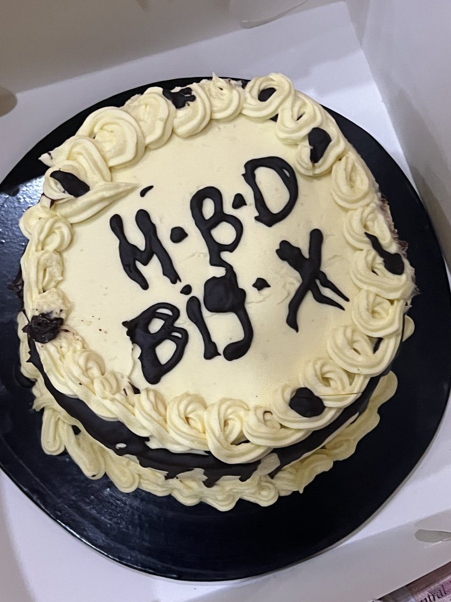 Big X 🦍 tweet media