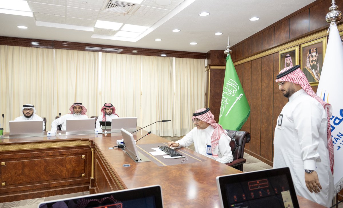 دشّن رئيس جامعة نجران، منصة إدارة المشاريع (PPM) وتشغيل البنية التحتية للذكاء الاصطناعي بالشراكة مع #هيئة_الحكومة_الرقمية؛ ضمن جهودها لتعزيز #التحول_الرقمي وتبنّي تقنيات #الذكاء_الاصطناعي تماشياً مع توجهات المملكة في عام 2026. 🧵