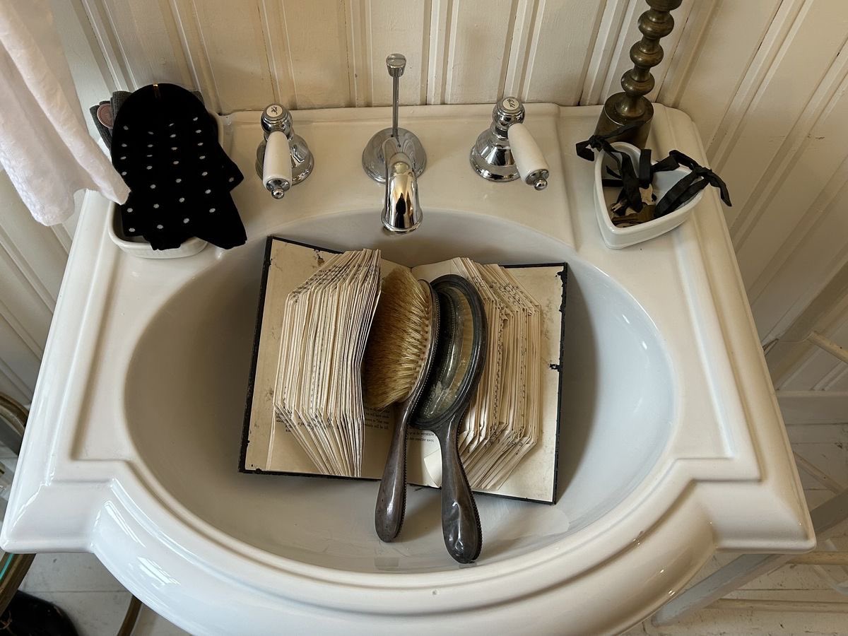 gemma 🦢 tweet media