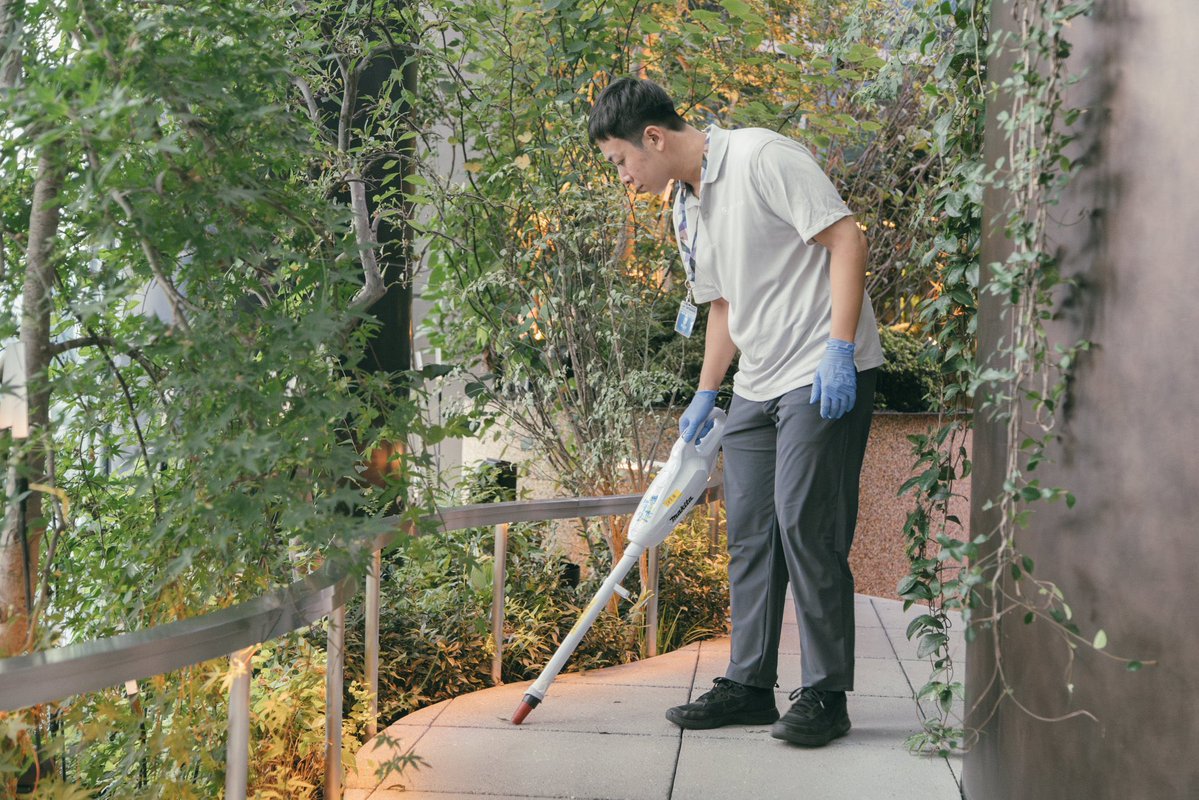 e72上がってます。ゲストのこうへい君は微生物の研究者で、株式会社BIOTAを経営しています。写真はBIOTAが都市の微生物をサンプリングしているところ！
open.spotify.com/episode/33AztY…