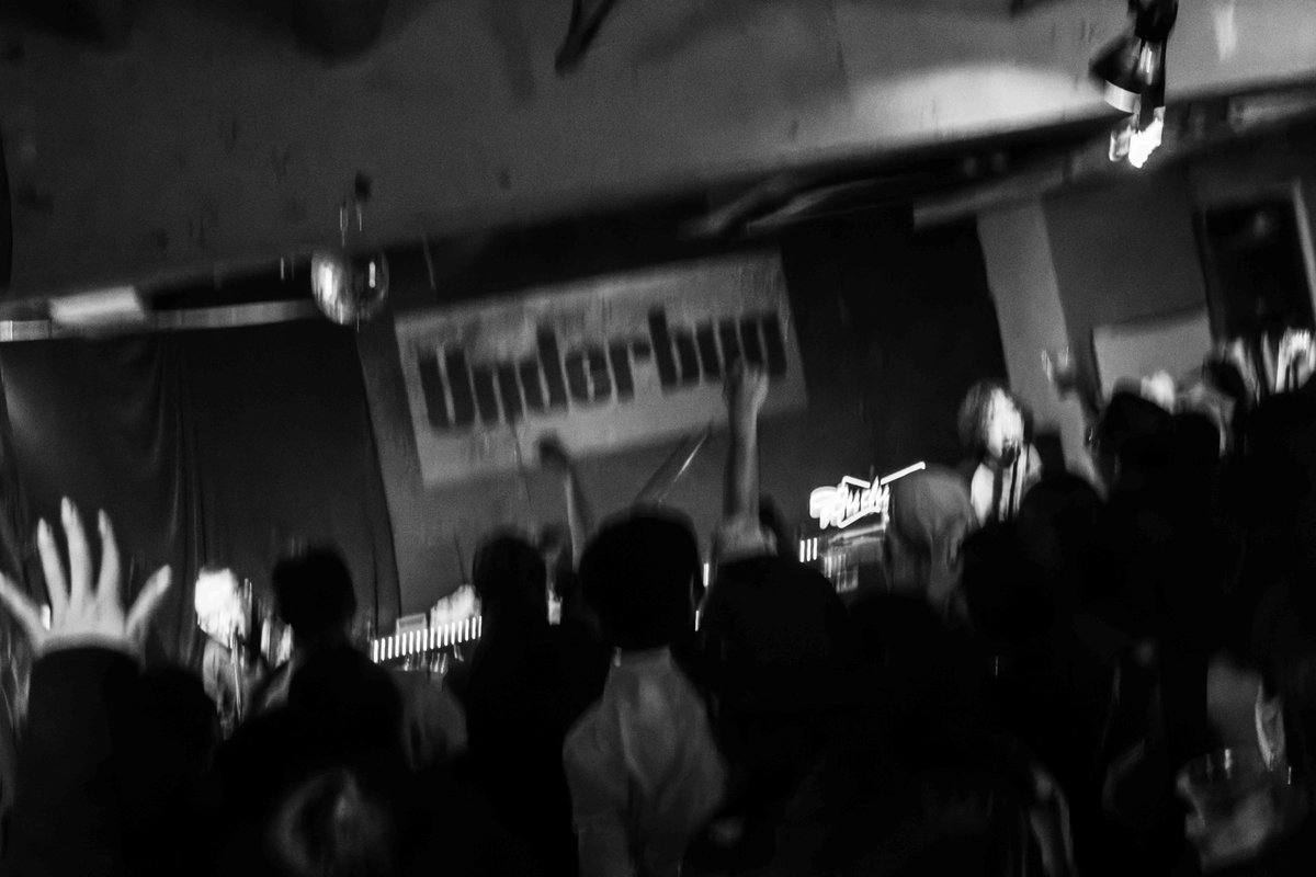 Underbugband's tweet photo. https://t.co/xf3CfqNHM1