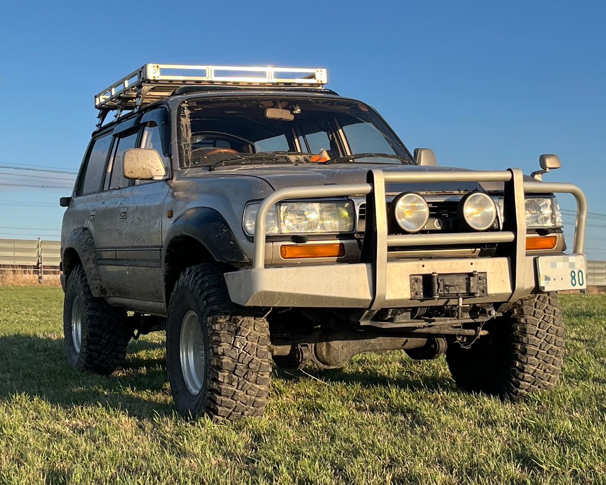 SPC_Youngman's tweet photo. 最近は市内ちまちま運転ばっかりだったので、たっぷり走れてよかったよかった

色んなとこ走って汚れたのでしっかり洗ってあげましたよん https://t.co/Zj9RmpYSWP