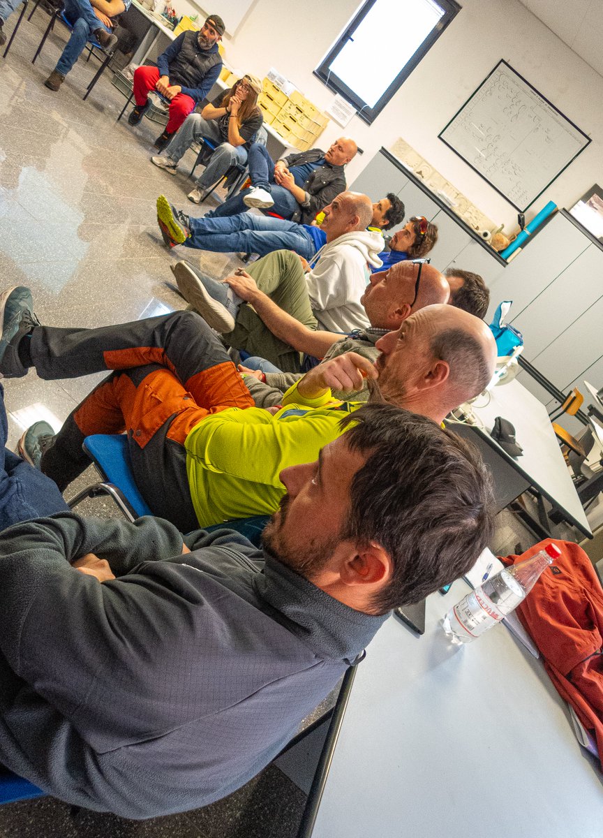 Lezione psicologia e comunicazione a cura di Stefano Carini per il corso Guida Ambientale 2026 #abruzzo #maiella #archeology #travel #italy #corso #guida