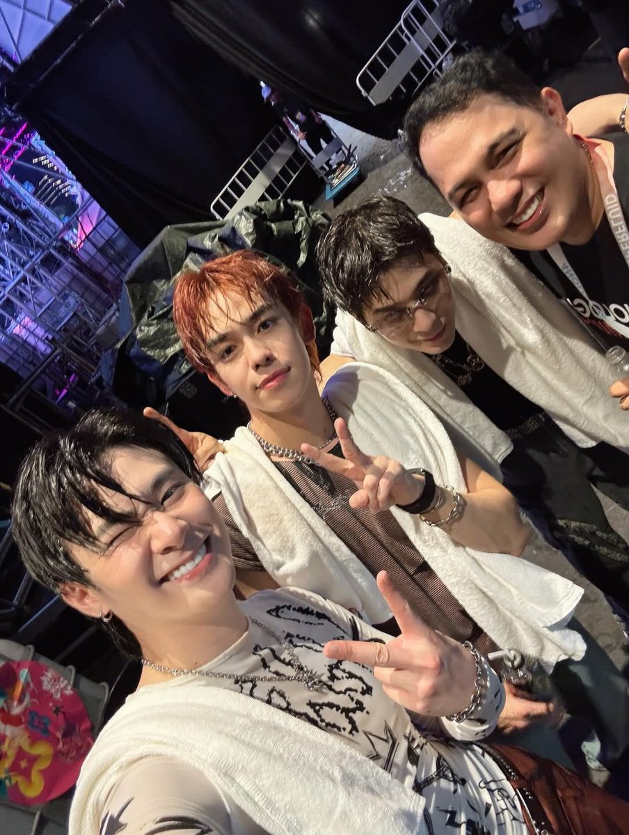 PhotomGraph's tweet image. คุณพ่อของ ทนต 🤍 
#TRINITY_TNT