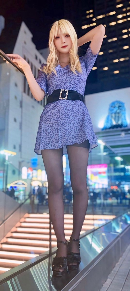 RocknRaceQueens's tweet image. Beautiful Japanese drummer Ami looks gorgeous in a short dress and pantyhose tights . Drummer for all female Heavy Metal band Sirius 🤘🥁 Wonderful 😍😍😍❤️❤️❤️❤️❤️❤️
@Ami_Sirius_ #Sirius #drummer