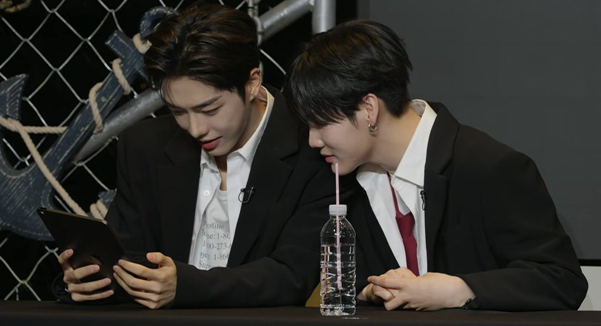 KJ193033's tweet image. IM GETTING EMOTIONAL🥺🥺🥺