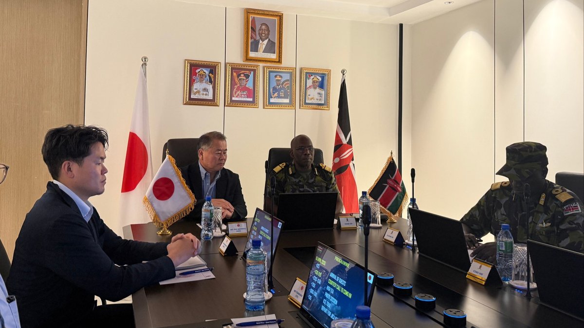 MofaJapan_en's tweet image. Special Advisor to the Prime Minister OUE visited Seychelles, Ethiopia, and Kenya and exchanged views on regional affairs and cooperation in the security field with members of each government and defence force.

mofa.go.jp/afr/af2/pageit…
#Seychelles #Ethiopia #Kenya