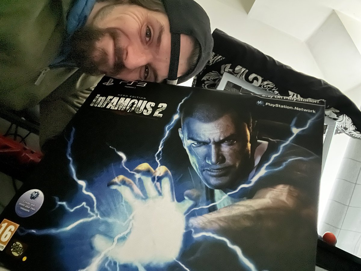casey_Payne23's tweet image. I did it.
I finally have it. 
Infamous 2, 2011, @SuckerPunchProd 
You might have forgotten about it, we haven’t.
I and speechless now. It’s quite an emotional moment for me.
I could’ve never bought this back then.
#inFamous
