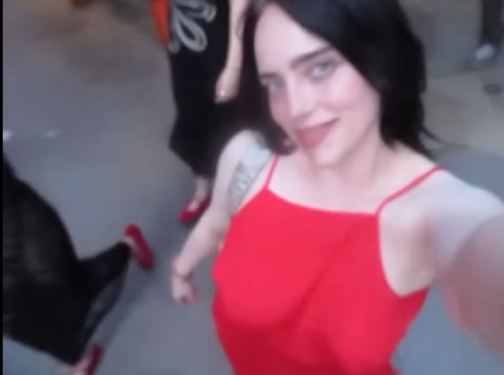 𝒇𝒆𝒎𝒊𝒍𝒍𝒊𝒆 𝒂𝒓𝒄𝒉𝒊𝒗𝒆 ꨄ tweet media